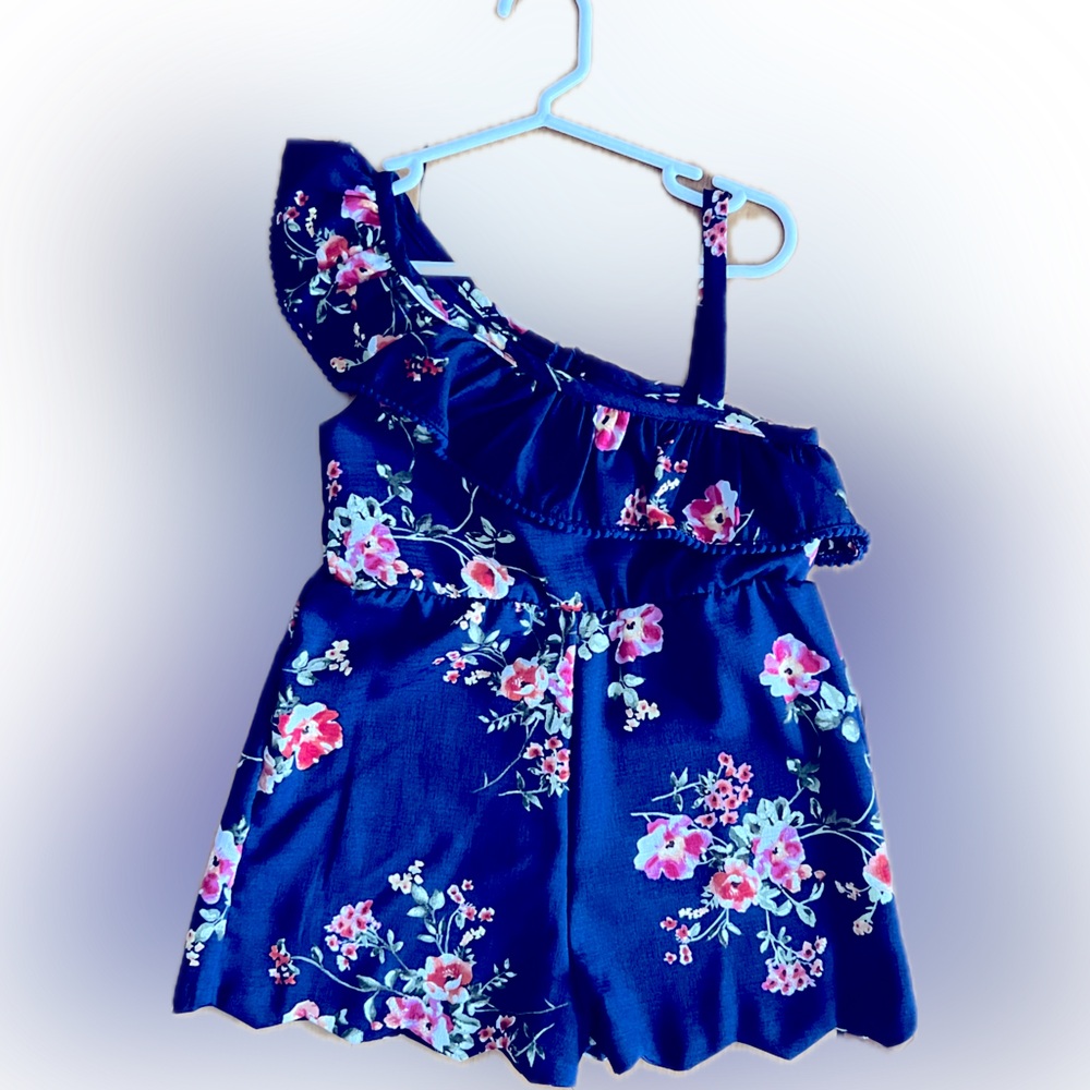 Girls navy floral romper- size 5